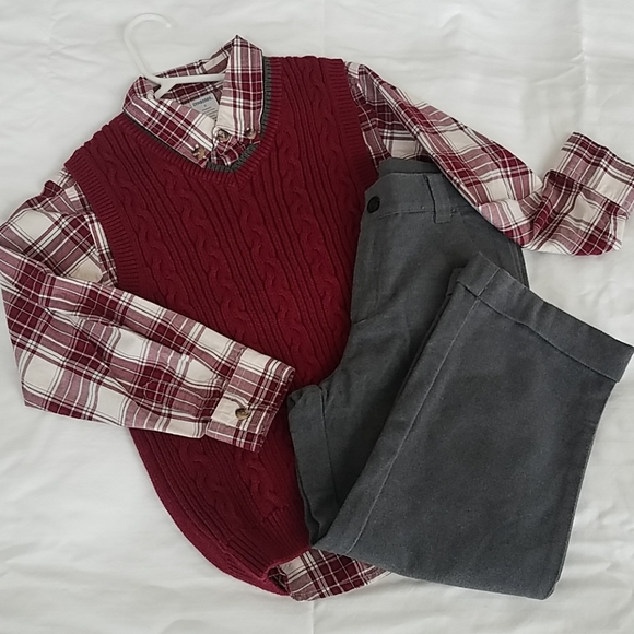 Gymboree Other - Gymboree Boys Holiday Outfit